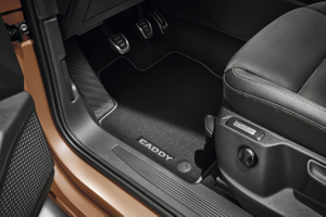 Volkswagen Premium Textilfußmatten (4-teilig) – Schwarz mit Caddy Schriftzug-3 3