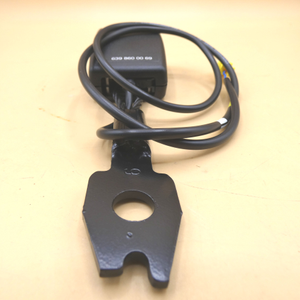 Original Mercedes-Benz Gurtschloss Fahrersitz. Viano W639. A6398600069-4 4