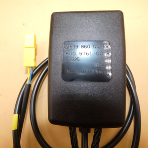 Original Mercedes-Benz Gurtschloss Fahrersitz. Viano W639. A6398600069-5 5