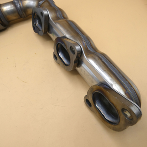 Original Mercedes-Benz Auspuffkrümmer links. OM642. ML, GL, GLE, C-Klasse W203-2 2