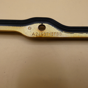 Original Mercedes-Benz Flanschdichtung an Getriebe-Ölwanne. A2463710780-2 2