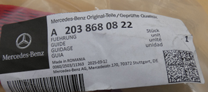 Original Mercedes-Benz Gurtführung links/rechts. A-Klasse W169, C-Klasse W203-7 6