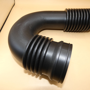 Reinluftleitung Sprinter W906, W907 (OM642). A9065282224 A9065282224-3 3