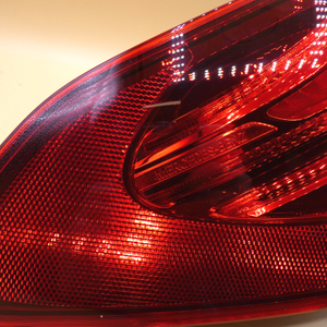 Rückleuchte links, LED, C-Klasse W205. *A2059065100*-4 4