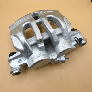 Bremssattel vorne links. V-Klasse W447, W448. *A4474208400*-6 6