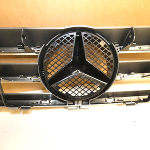 Kühlergrill CLK W209 *A2098800123* Original Mercedes-Benz-3 3