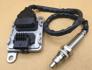 NOX-Sensor. SLK R172, S-Klasse W222, GLC W253, V-Klasse W447. *A0009052519*-2 2