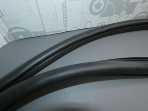 Original Mercedes-Benz Türkantenschutz links/rechts. A-Klasse W169-8 3