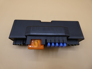 Original Mercedes-Benz Relais Motoransteuerung für SLK R170-12 6