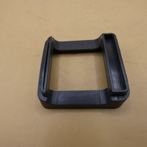 Abstandsstück für Schieber. W650, W670 *A67372300837C52*-3 2