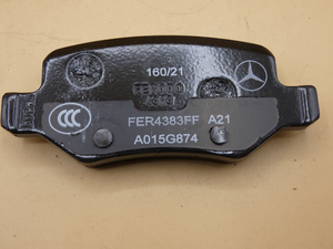 Original Mercedes-Benz Bremsklötze hinten. A-Klasse W169, B-Klasse W245-9 3