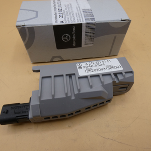 Original Mercedes-Benz Kontaktsensor Motorhaubenverschluss W172, W204,W207,W212,-4 3