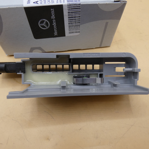 Original Mercedes-Benz Kontaktsensor Motorhaubenverschluss W172, W204,W207,W212,-5 4