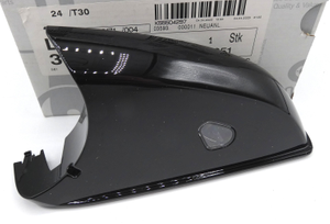 Spiegelabdeckung unten links. E-Klasse W212, CL W216, CLS W218, S-Klasse W221-2 2