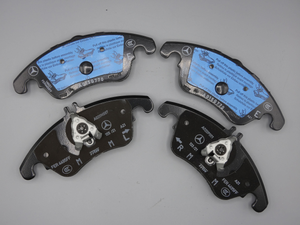 Bremsklötze vorne, SLK R172, C-Klasse W204, E-Klasse, CLS *A0004209004*-6 2