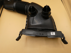 Original Mercedes-Benz Reinluftleitung, E-Klasse W213, W238, CLS W257-12 6