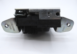 Schloss Heckdeckel. ML W166, C-Klasse W204, E-Klasse W212, CLS *A2047401300*-3 3