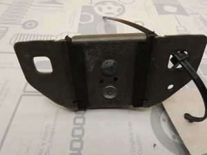 Original Mercedes-Benz Schließbügel Heckklappe E-Klasse W212 T-Modell-3 2