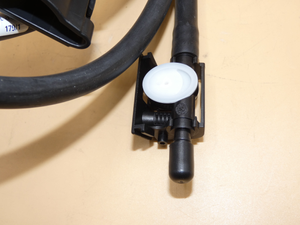 Schlauchleitung mit Waschdüsen. C-Klasse 205 *A2058600192*-5 5