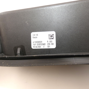 Tankeinfüllmulde links. CLA W118. *A1186302501* Original Mercedes-Benz-6 6