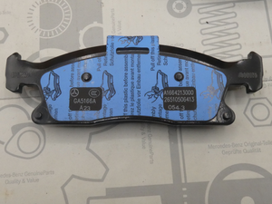 Original Mercedes-Benz Bremsklötze vorne, ML, GLE-9 4