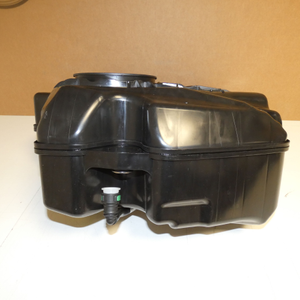 Original Mercedes-Benz AdBlue Tank. C-Klasse W205, E-Klasse W238-9 3