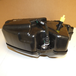 Original Mercedes-Benz AdBlue Tank. C-Klasse W205, E-Klasse W238-14 8