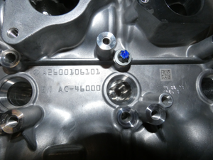 Original Mercedes-Benz Zylinderkopf mit Ventilen und Kopfdichtung. W118, W177, W247-10 4