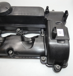 Ventildeckel OM651. C-Klasse, E-Klasse, CLS, Sprinter. *A6510100830* Original MB-3 3