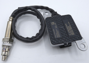 NOX-Sensor. V-Klasse, Sprinter, E-Klasse, GLE, ML. *A0009052619* Original MB-3 3