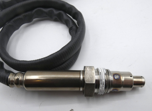NOX-Sensor. V-Klasse, Sprinter, E-Klasse, GLE, ML. *A0009052619* Original MB-5 5