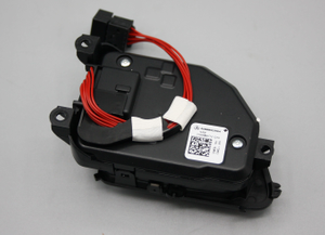 Original Mercedes-Benz Schalterfeld-Lenkrad. CLA-A-E-B-GLA-6 5