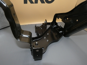 Original Mercedes-Benz Scheinwerfer Rahmen links. C-Klasse W204-6 5