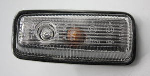Original Mercedes-Benz Seitenblinker. G-Modell-7 6
