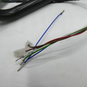 Original Mercedes-Benz Halter, Spiegel rechts. Sprinter W901, 902, 903, 904, 905-9 8