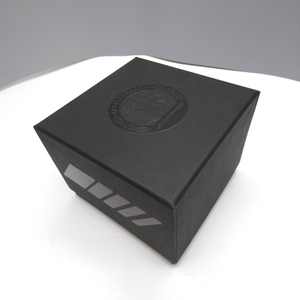 Tankdeckel-Benzin. Mit AMG-Schriftzug *A0004703201* Original Mercedes-Benz-5 5