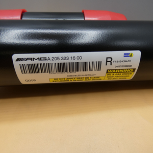 Stoßdämpfer vorne rechts. C-Klasse W205 *A2053231600* Original Mercedes-Benz-3 3