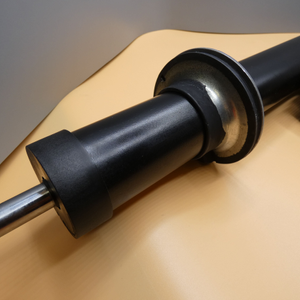 Stoßdämpfer vorne rechts. C-Klasse W205 *A2053231600* Original Mercedes-Benz-5 5