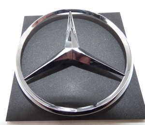 Original Mercedes-Benz Stern für Heckdeckel. CL W216-3 2