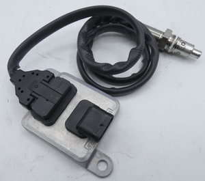 NOX-Sensor CLA, GLA, GLC, V-Klasse, Sprinter *A0009058611* Original Mercedes-2 2