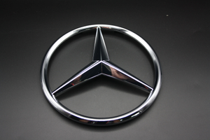 Original Mercedes-Benz Stern für Kühlergrill. C-Klasse W204, E-Klasse W207-10 4