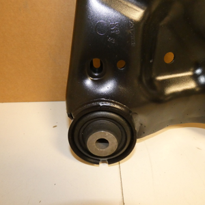 Querlenker vorne links. V-Klasse W447, W448 *A4473301407* Original MB-3 3