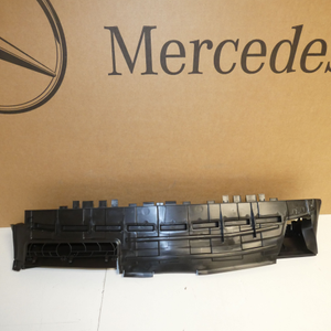 Luftführung Oben / Kühler. CLA, A-B-Klasse *A1775050800* Original Mercedes Benz-7 7