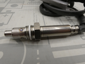 NOX Sensor. ML, GL, C-Klasse W205, Sprinter, V-Klasse W447 A0009058511-3 3