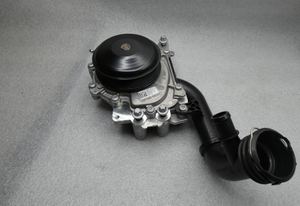 Wasserpumpe SLK-R172, C-W204, E-W207, W212, CLS-W218 *A6512007701*-1 1