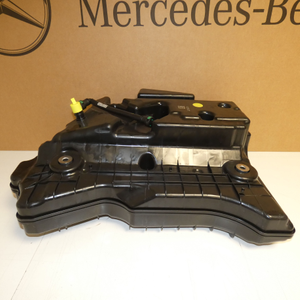 AdBlue Tank inkl. Pumpe. E-Klasse W213 *A2134705001* Original Mercedes-Benz-4 4