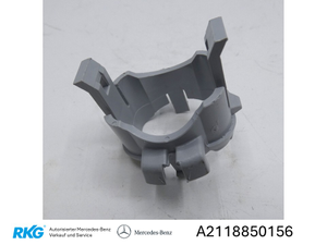 Horn / PDC Aufnahme hinten. *A2118850156*-1 1
