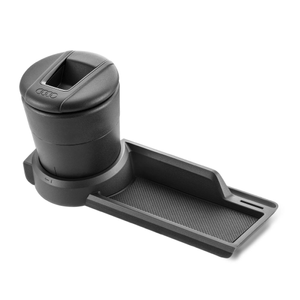 Ablage mit Aschereinsatz in der Mittelkonsole vorn für Fahrzeuge ohne Wireless Charge 1