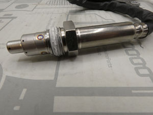 Original Mercedes-Benz NOX Sensor. Sprinter W907, W910 3