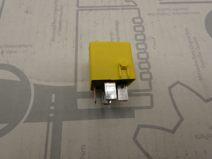 Original Mercedes-Benz Relais 12Volt. A0025429619 4